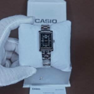 ساعة كاسيو معدنية كلاسيكية نسائية - مقاومة للماء